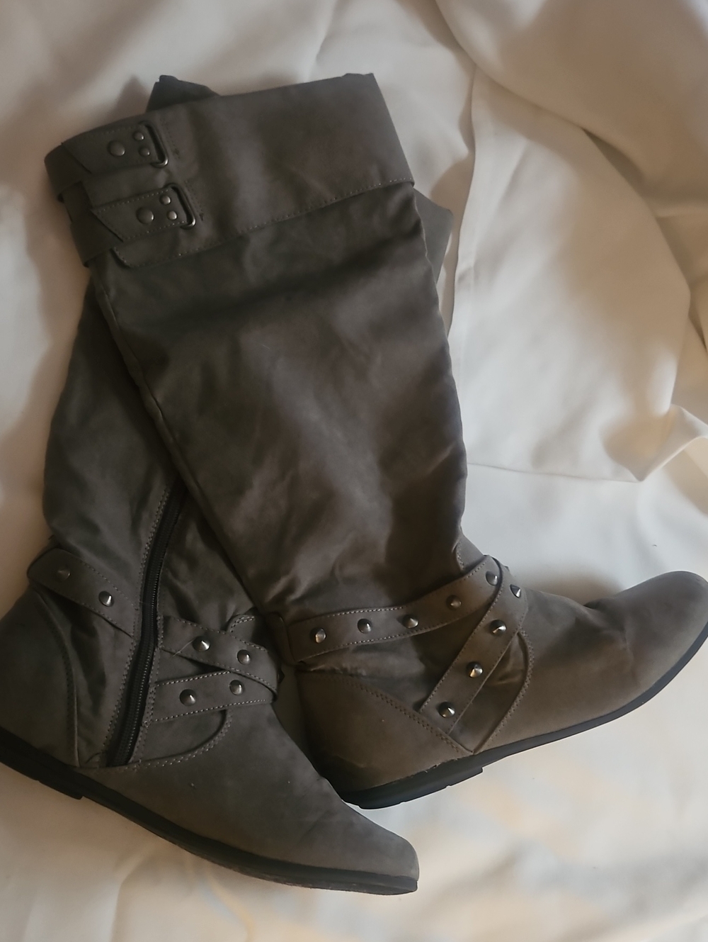 Batari Soft Suede Style  Higg Top Boot